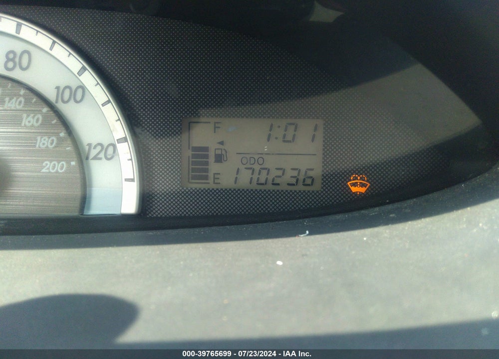 2007 TOYOTA YARIS VIN: JTDBT903571095402