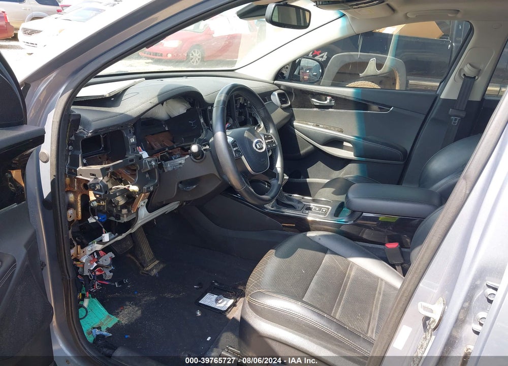 2020 KIA SORENTO 3.3L EX VIN: 5XYPH4A52LG693760