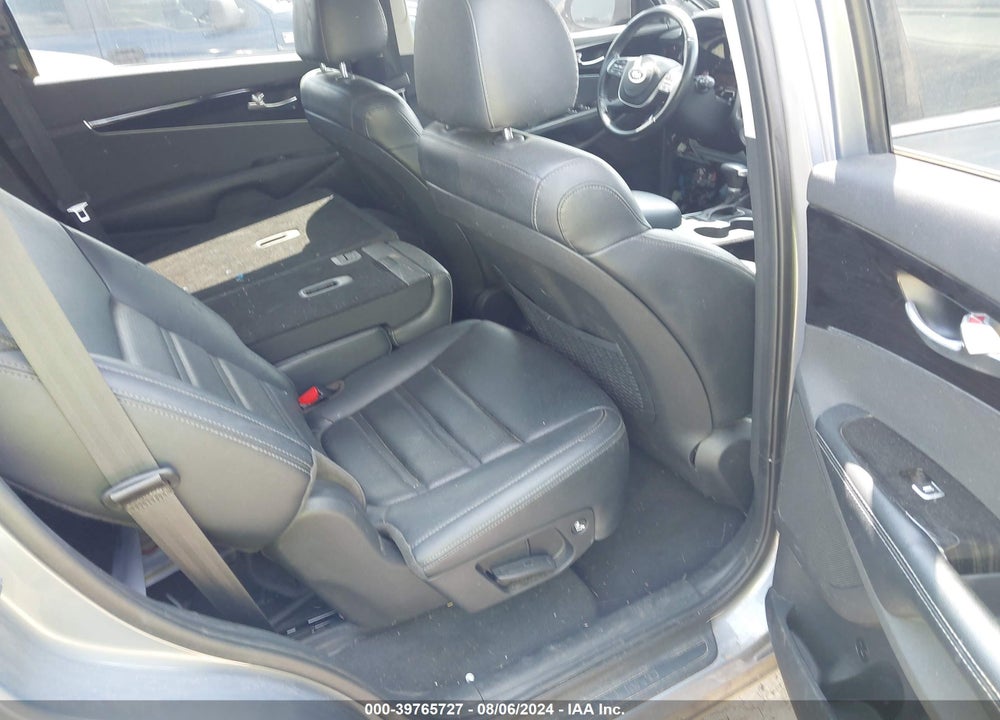 2020 KIA SORENTO 3.3L EX VIN: 5XYPH4A52LG693760