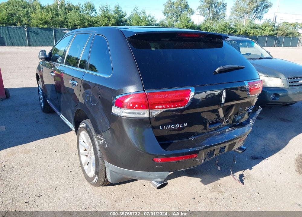 2011 LINCOLN MKX VIN: 2LMDJ8JK2BBJ13429