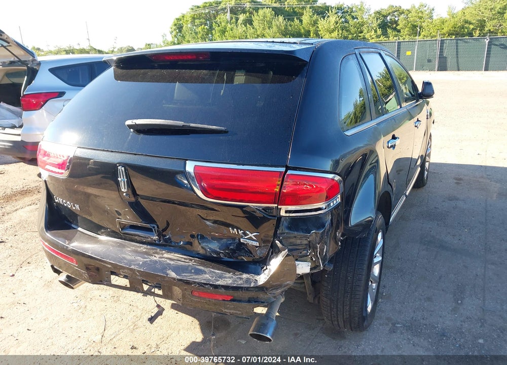 2011 LINCOLN MKX VIN: 2LMDJ8JK2BBJ13429