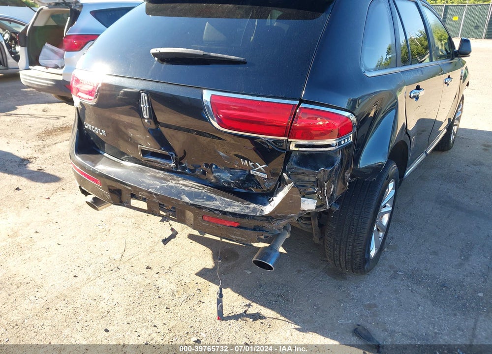 2011 LINCOLN MKX VIN: 2LMDJ8JK2BBJ13429