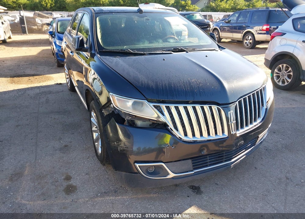 2011 LINCOLN MKX VIN: 2LMDJ8JK2BBJ13429