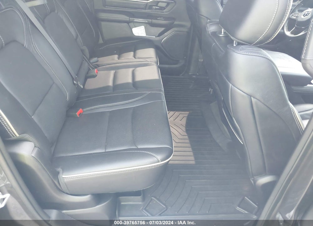 2022 RAM 1500 LIMITED 4X4 5'7 BOX VIN: 1C6SRFHT1NN384940
