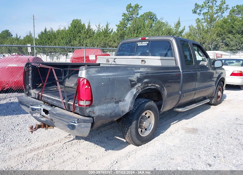 2003 FORD F-250 LARIAT/XL/XLT VIN: 1FTNX20LX3EB71899