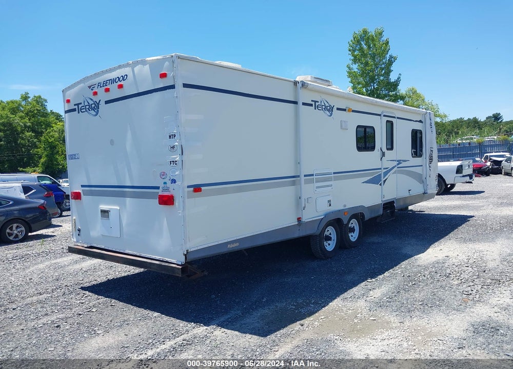 2005 FLEETWOOD TERRY 300BHS VIN: 1EA1B302755340163