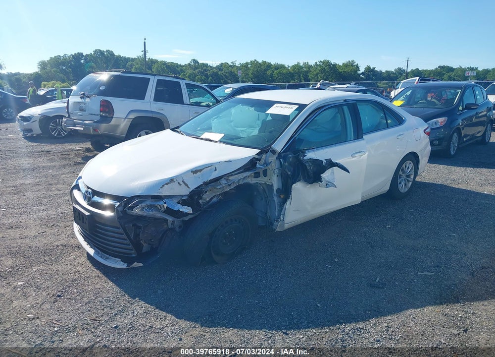 2015 TOYOTA CAMRY LE VIN: 4T4BF1FK2FR470121