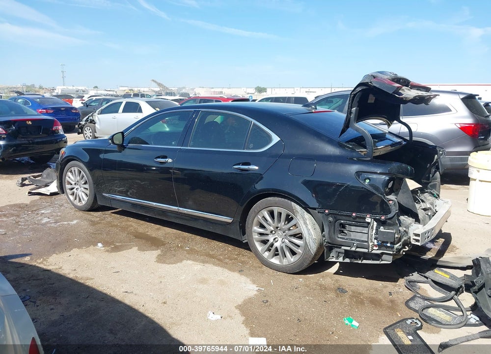 2015 LEXUS LS 460 VIN: JTHBL5EF3F5136773
