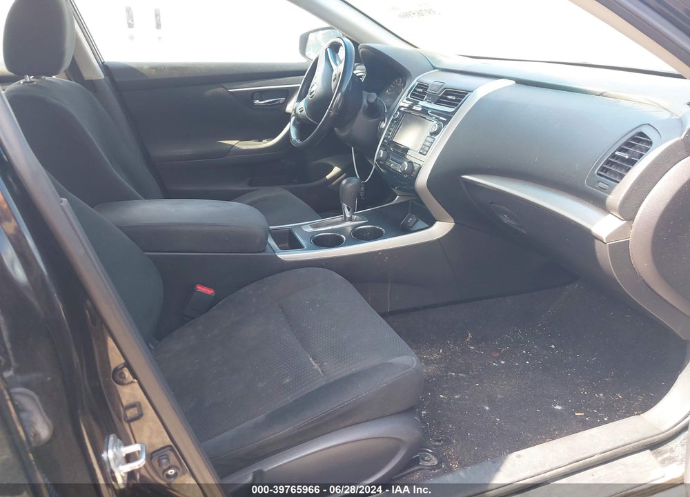 2015 NISSAN ALTIMA 2.5 SV VIN: 1N4AL3AP8FC180673