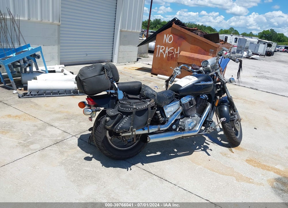 2005 HONDA VT1100 C VIN: 1HFSC18085A900078