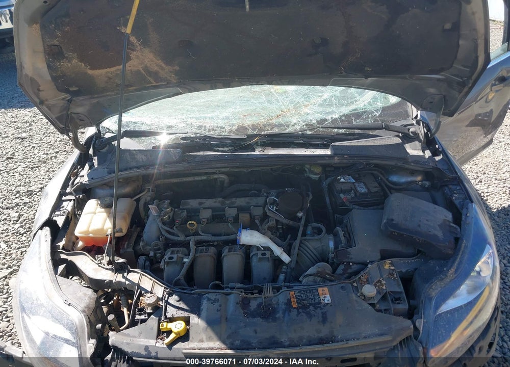 2014 FORD FOCUS TITANIUM VIN: 1FADP3J29EL421502