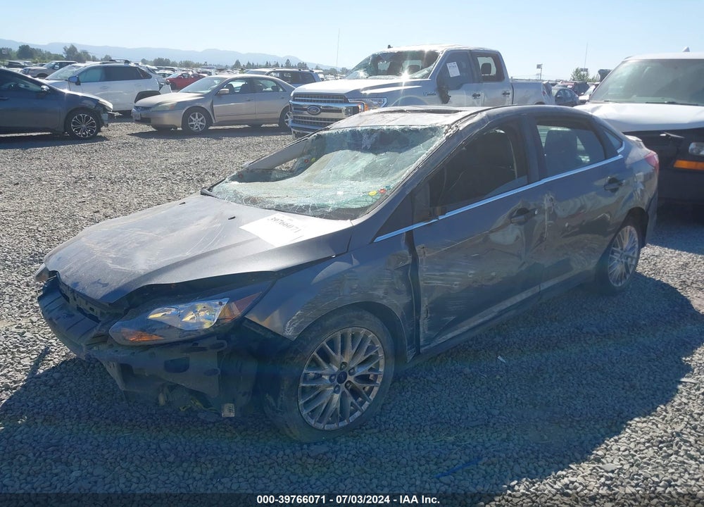 2014 FORD FOCUS TITANIUM VIN: 1FADP3J29EL421502