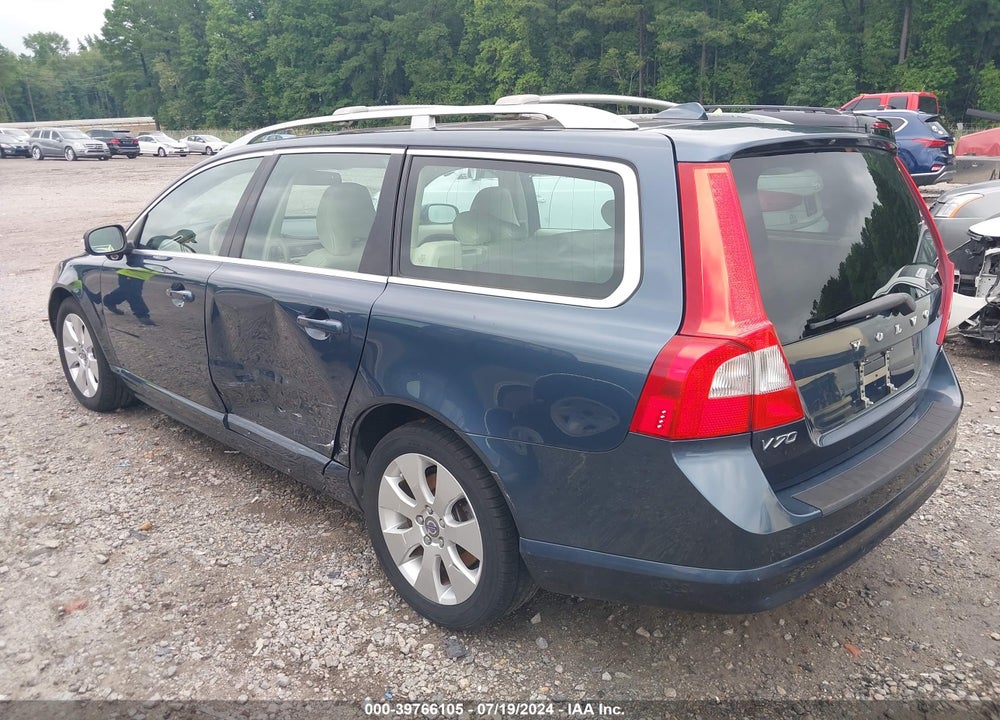 2008 VOLVO V70 3.2 VIN: YV1BW982481044147