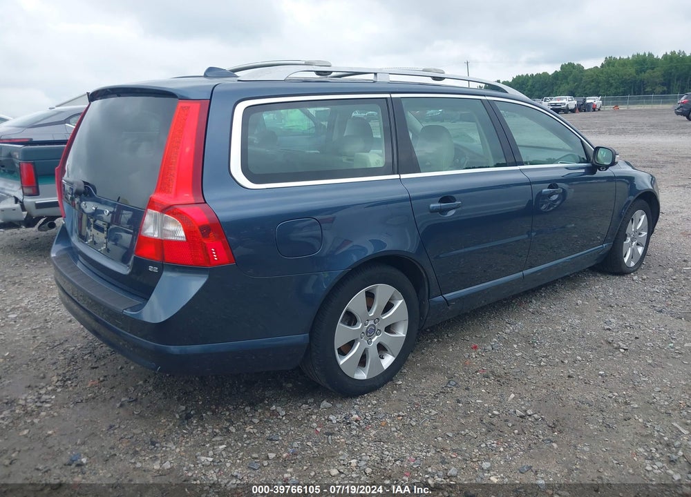 2008 VOLVO V70 3.2 VIN: YV1BW982481044147