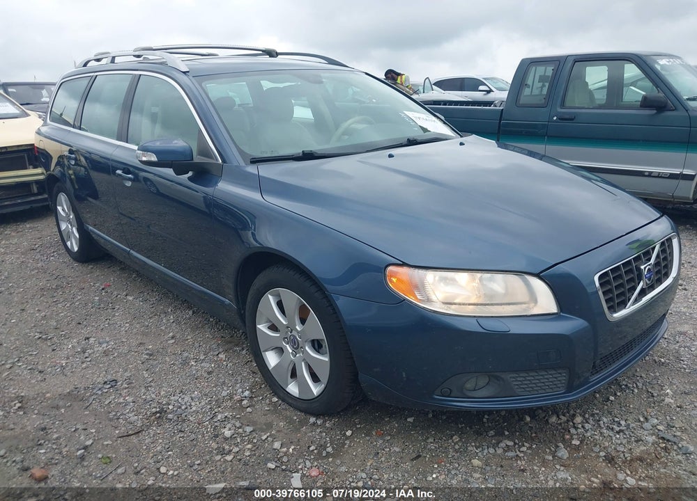 2008 VOLVO V70 3.2 VIN: YV1BW982481044147