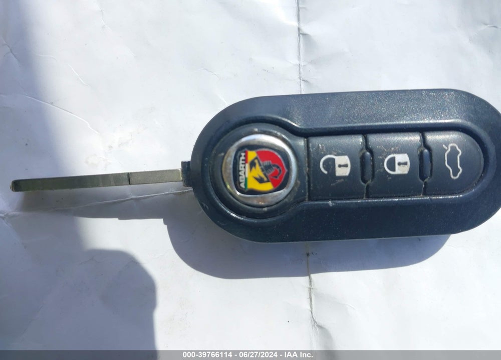 2013 FIAT 500C ABARTH VIN: 3C3CFFJHXDT647554