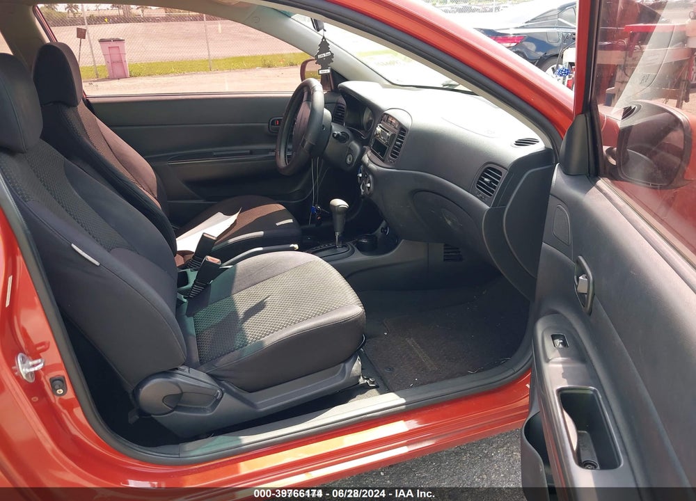 2010 HYUNDAI ACCENT GS VIN: KMHCM3ACXAU151106