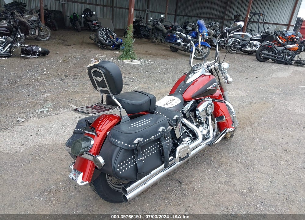 2013 HARLEY-DAVIDSON FLSTC HERITAGE SOFTAIL CLASSIC VIN: 1HD1BWV17DB051376