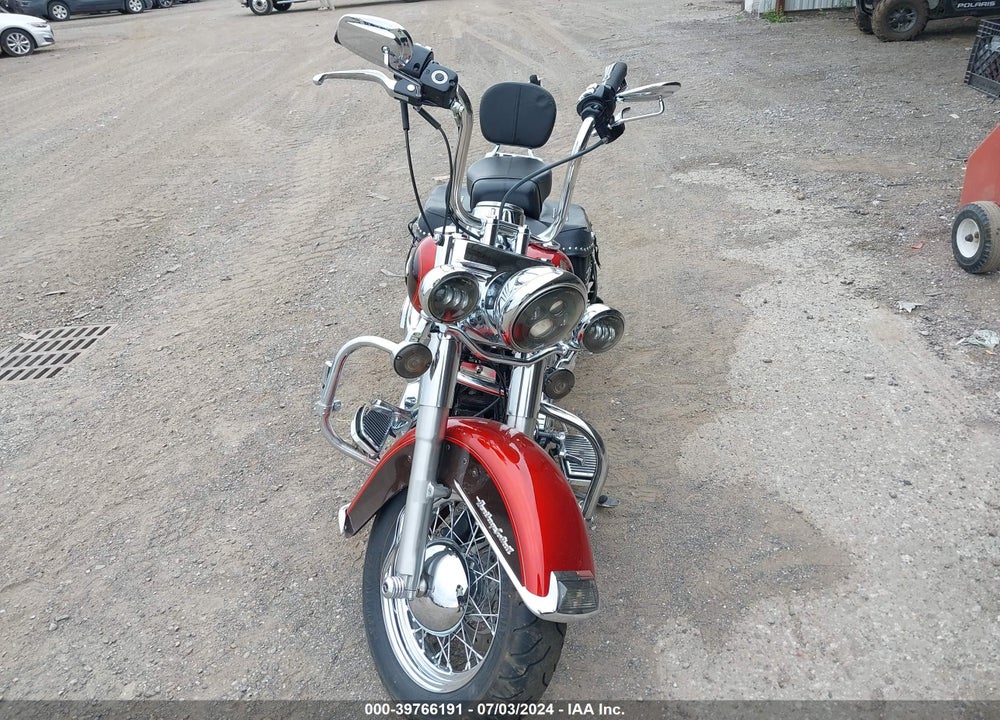 2013 HARLEY-DAVIDSON FLSTC HERITAGE SOFTAIL CLASSIC VIN: 1HD1BWV17DB051376