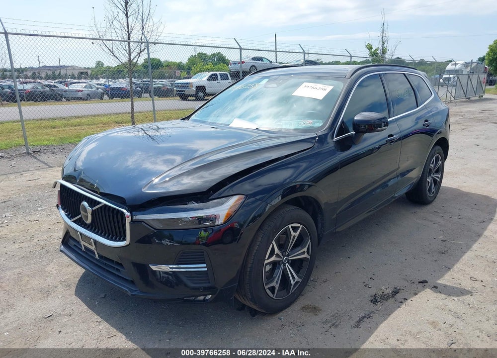 2022 VOLVO XC60 B5 MOMENTUM VIN: YV4L12RK4N1945235
