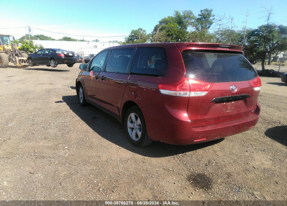 2011 TOYOTA SIENNA BASE V6 VIN: 5TDZK3DC1BS077211