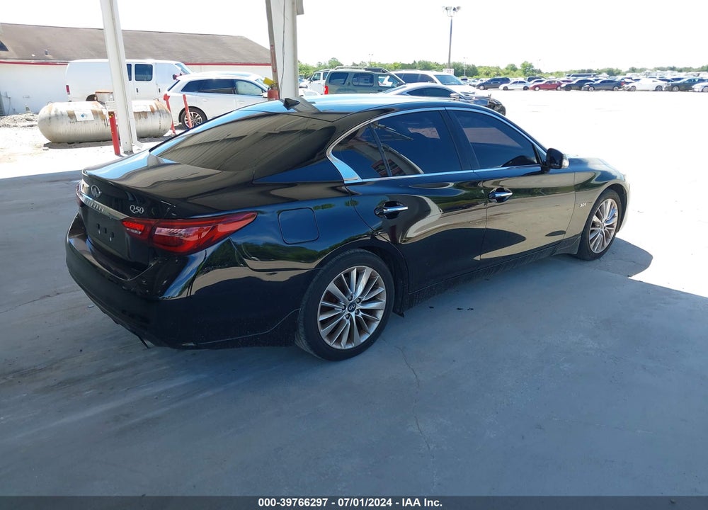 2018 INFINITI Q50 3.0T LUXE VIN: JN1EV7AP9JM361641