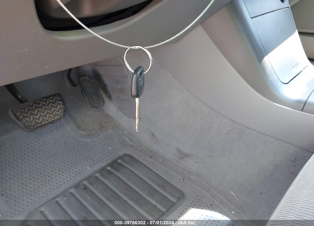 2005 TOYOTA CAMRY LE VIN: 4T1BE32K25U522442