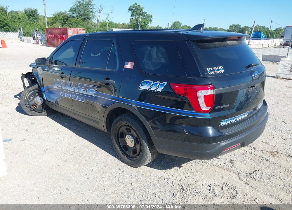 2018 FORD POLICE INTERCEPTOR UTILITY VIN: 1FM5K8ARXJGA37167