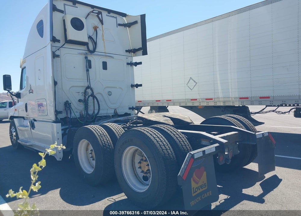 2016 FREIGHTLINER CASCADIA 125 VIN: 3AKJGLD54GSHE9699