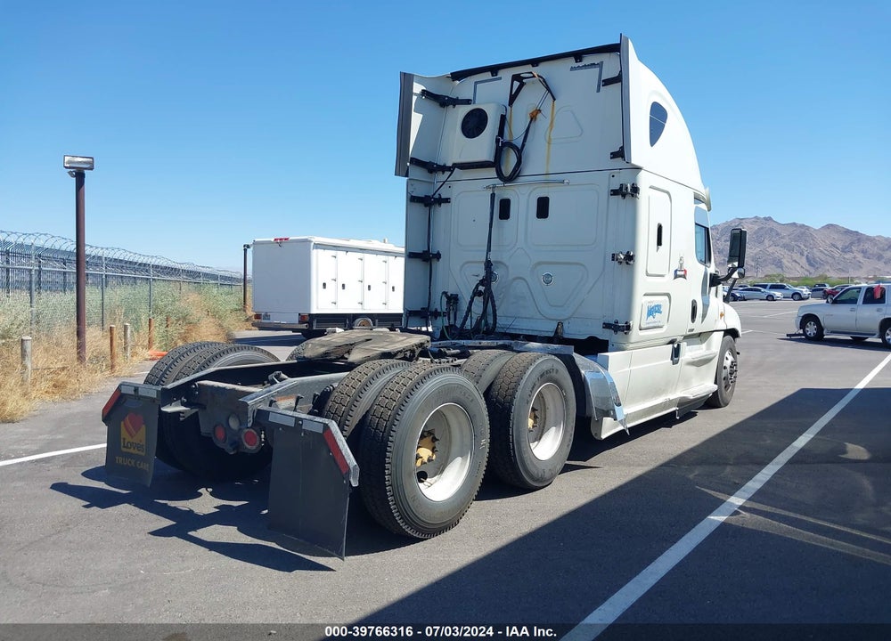 2016 FREIGHTLINER CASCADIA 125 VIN: 3AKJGLD54GSHE9699