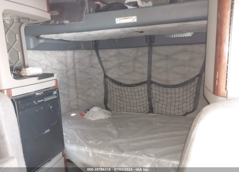2016 FREIGHTLINER CASCADIA 125 VIN: 3AKJGLD54GSHE9699