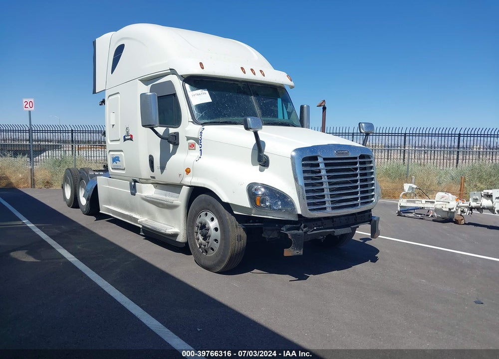 2016 FREIGHTLINER CASCADIA 125 VIN: 3AKJGLD54GSHE9699