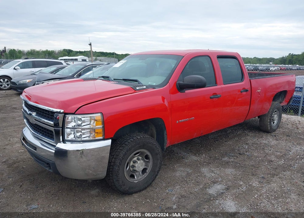 2008 CHEVROLET SILVERADO 3500HD WORK TRUCK VIN: 1GCHK33K88F221138