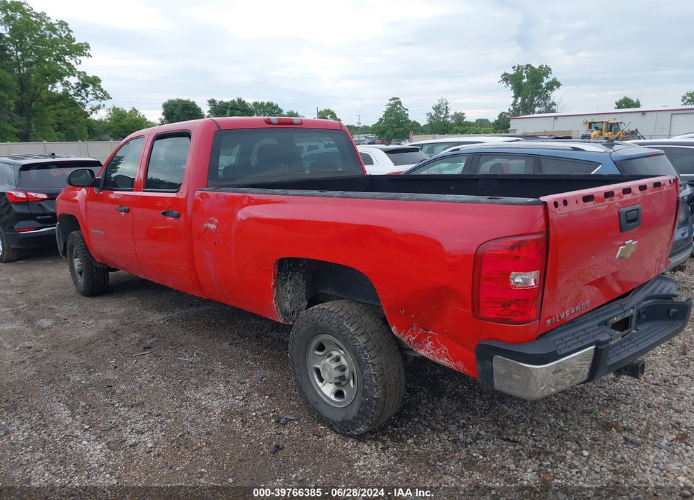 2008 CHEVROLET SILVERADO 3500HD WORK TRUCK VIN: 1GCHK33K88F221138