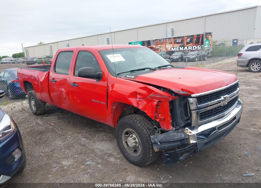 2008 CHEVROLET SILVERADO 3500HD WORK TRUCK VIN: 1GCHK33K88F221138