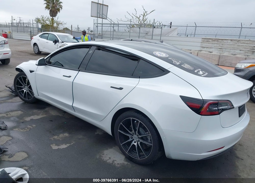 2021 TESLA MODEL 3 STANDARD RANGE PLUS REAR-WHEEL DRIVE VIN: 5YJ3E1EA7MF867358