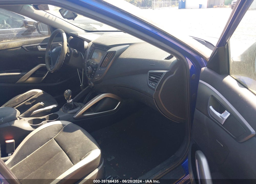 2013 HYUNDAI VELOSTER TURBO W/BLACK VIN: KMHTC6AE5DU175081