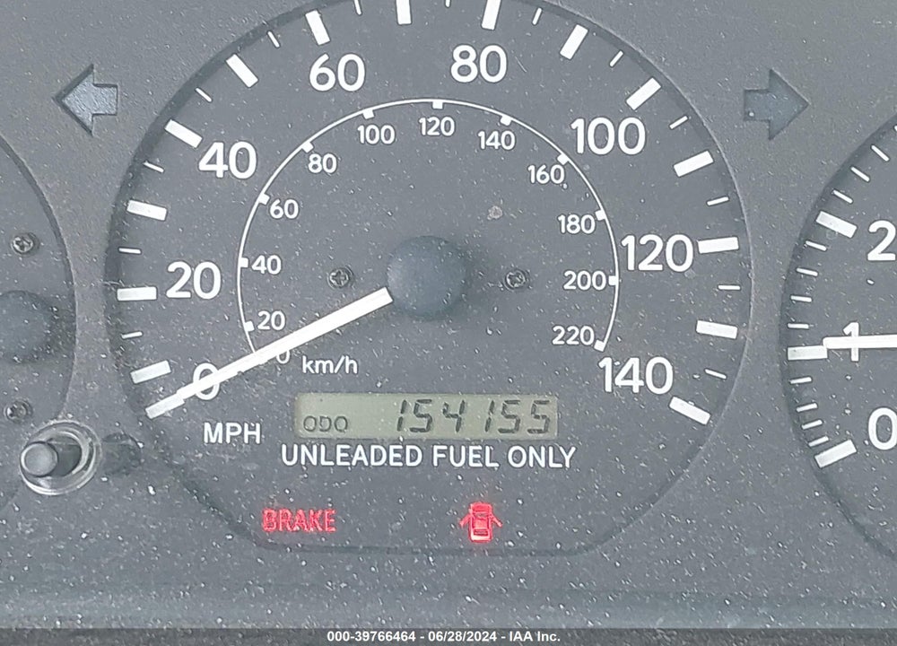 1999 TOYOTA CAMRY XLE VIN: 4T1BG28K6XU511832