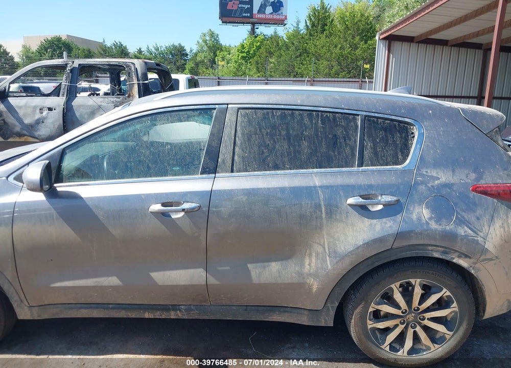 2017 KIA SPORTAGE EX VIN: KNDPNCAC7H7157585