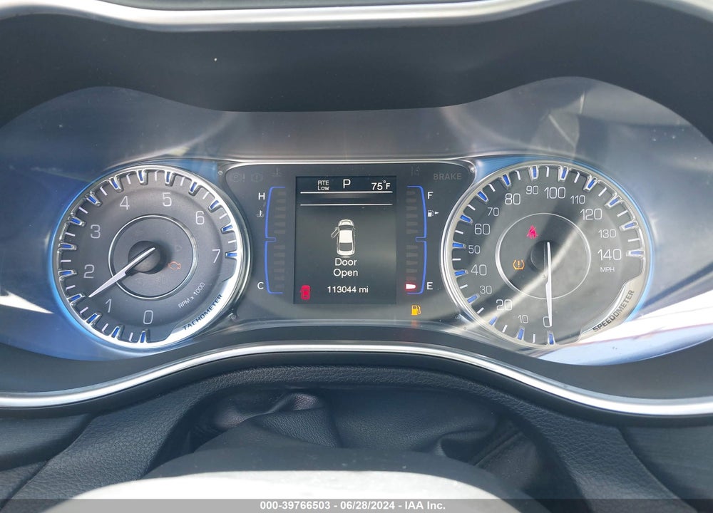 2016 CHRYSLER 200 LIMITED VIN: 1C3CCCAB0GN122848