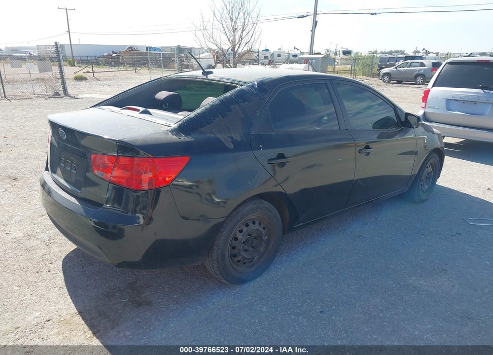 2013 KIA FORTE VIN: KNAFU4A21D5646174