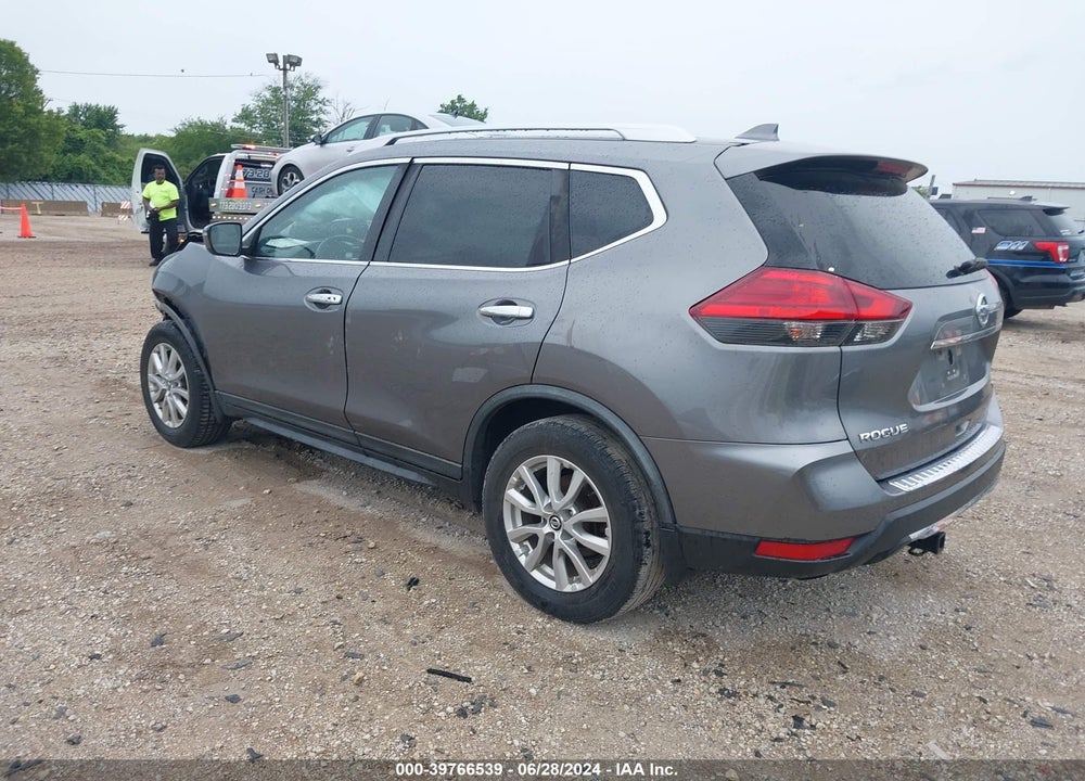 2017 NISSAN ROGUE SV VIN: KNMAT2MV0HP607189