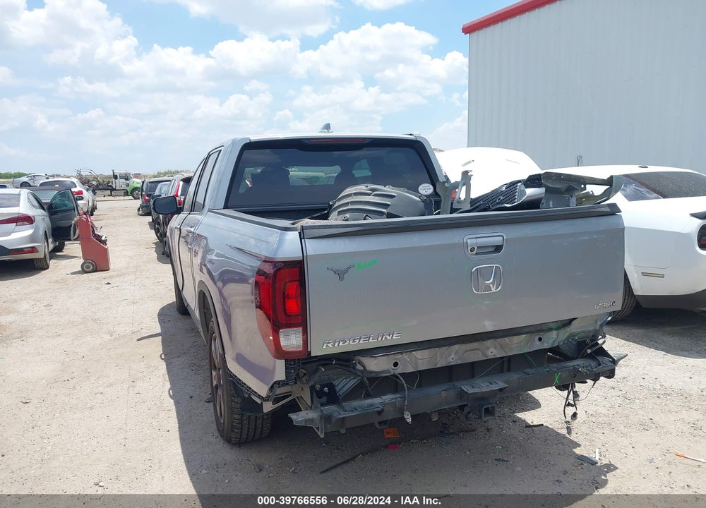 2017 HONDA RIDGELINE RTL-T VIN: 5FPYK2F6XHB006462