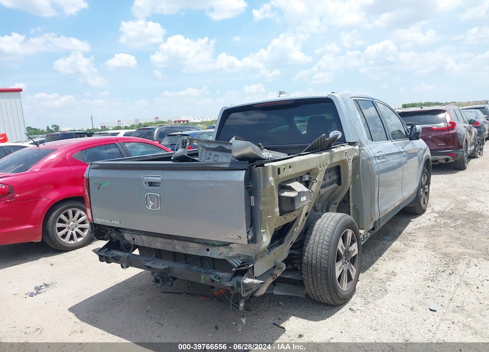 2017 HONDA RIDGELINE RTL-T VIN: 5FPYK2F6XHB006462