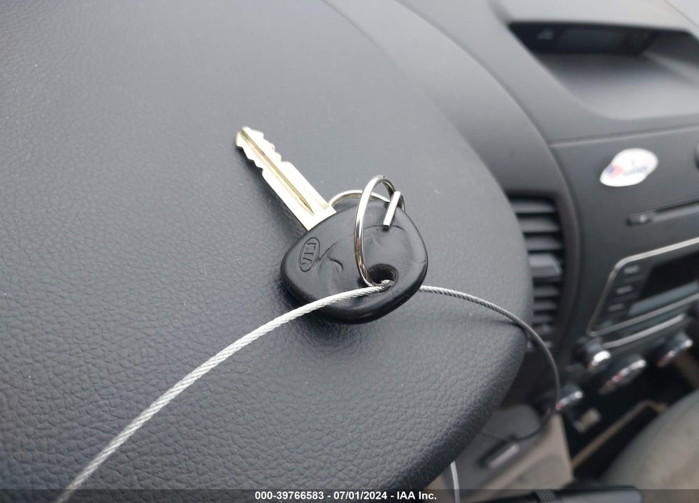 2015 KIA FORTE LX VIN: KNAFK4A66F5276769