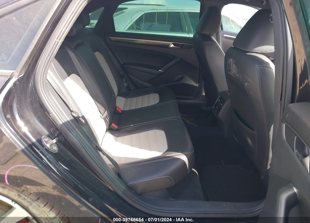 2018 VOLKSWAGEN PASSAT 3.6L V6 GT VIN: 1VWJM7A33JC036773