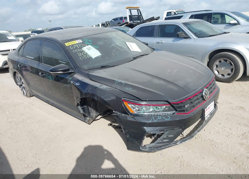 2018 VOLKSWAGEN PASSAT 3.6L V6 GT VIN: 1VWJM7A33JC036773