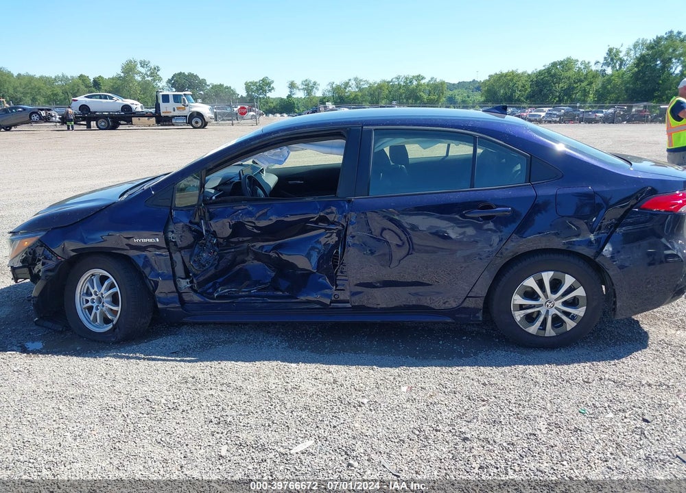 2021 TOYOTA COROLLA HYBRID LE VIN: JTDEAMDE9MJ025639