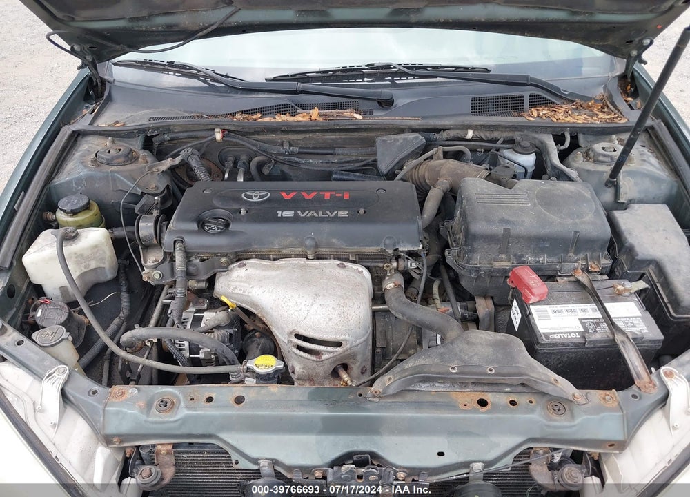 2002 TOYOTA CAMRY LE VIN: 4T1BE32K22U564685
