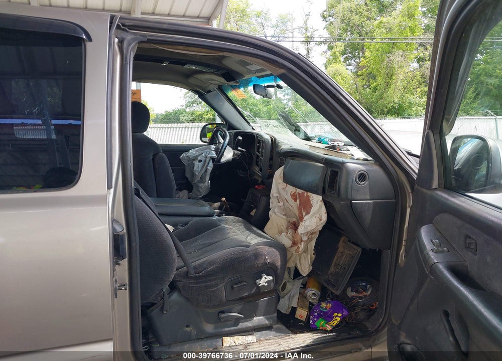 1999 CHEVROLET SILVERADO 1500 VIN: 1GCEK19T8XE164998